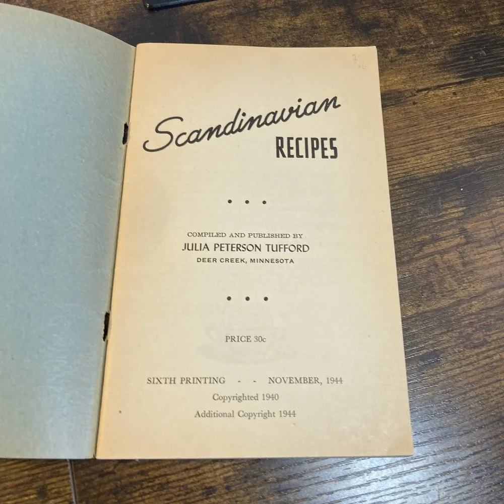 Scandinavian Recipes Julia Peterson Tufford‎ 1944 6th Printing Vintage Cookbook